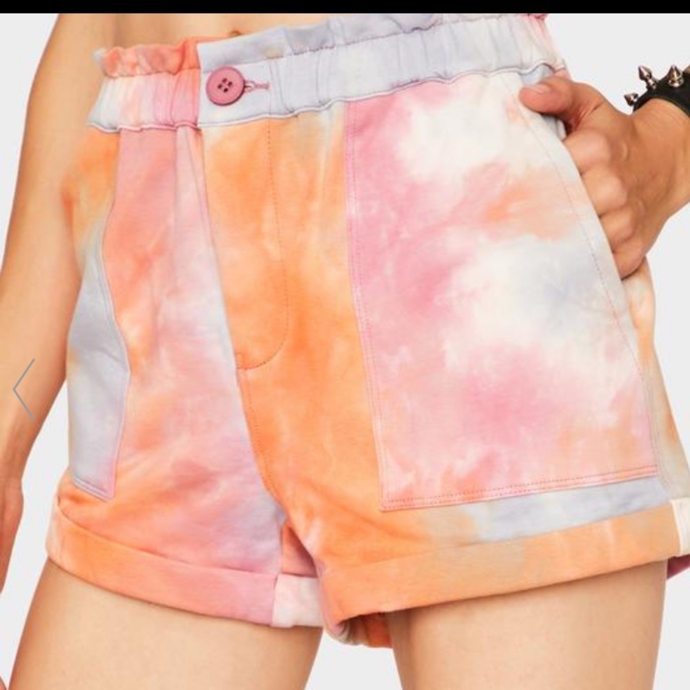 BlankNYC Sweet Spot sweatshirt and shorts - Picture 4 of 8